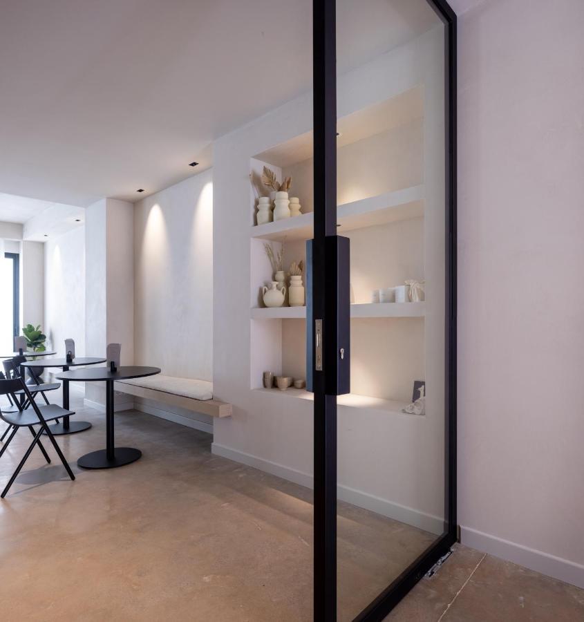 Yours Boutique Stay Valencia Bagian luar foto
