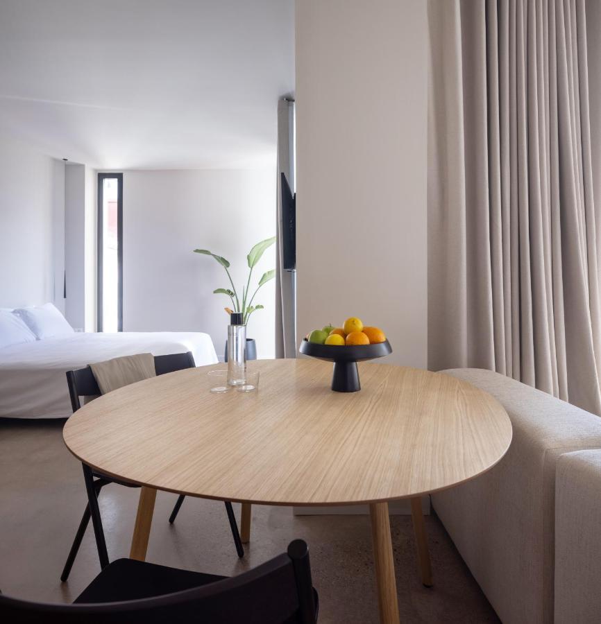 Yours Boutique Stay Valencia Bagian luar foto